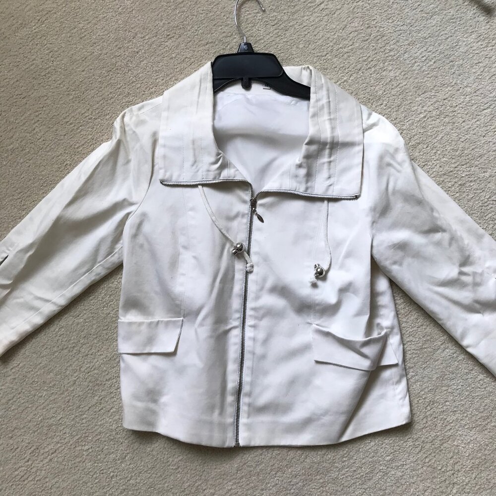 Neiman Marcus Exclusive Zip White Jacket w/ Drawstrings